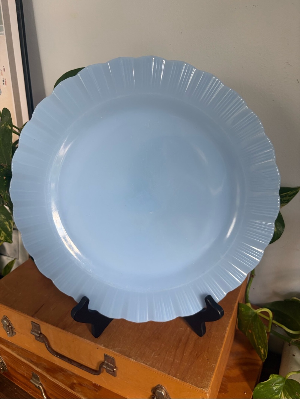 Vintage Pyrex Blue Delphite Serving Tray with Scalloped Edges